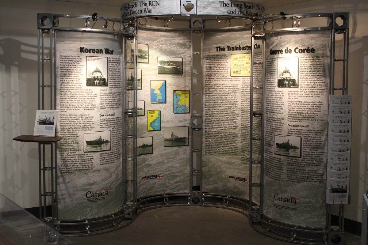 “La longue portée : Le rôle de la Marine royale canadienne dans la guerre de Corée “ est actuellement présentée au musée et mémorial du NCSM Alberni. Photos fournies