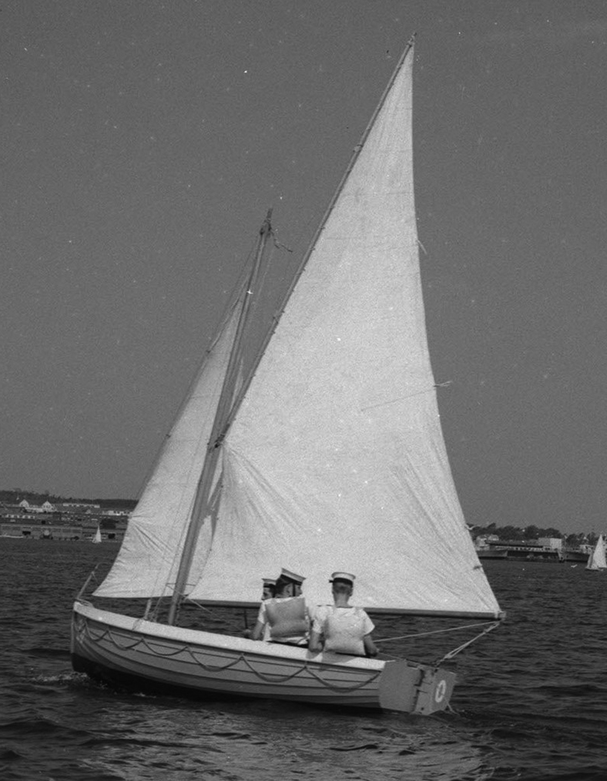 A taste of the sailor's life in cadets inspires many to make it their career. At 16 cadets are eligible for trade training in the regular navy. For cadets who wish to continue their education, several scholarships are offered.