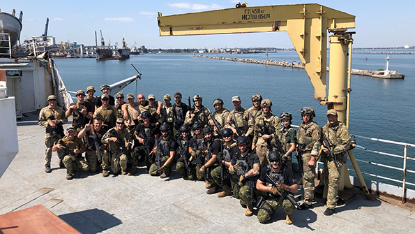 NTOG team poses with Ukrainian Navy 801 Combat Divers and Ukrainian Coast Guard Anti-Sabotage Team on completion of training during Exercise Sea Breeze 2021. Photo: canada.ca